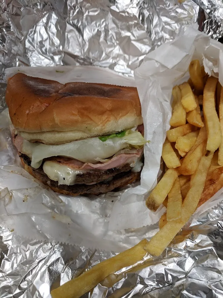 Hamburguesa Mexicana Con Papas